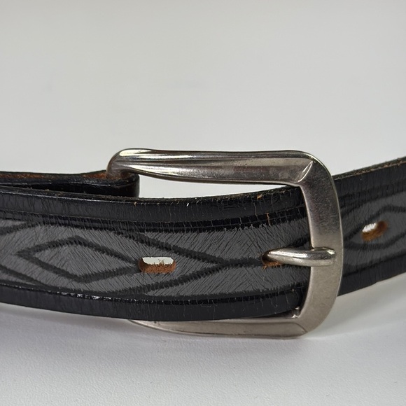 Vintage Arrow Men's Western Leather Belt with Silver Buckle - Picture 7 of 10